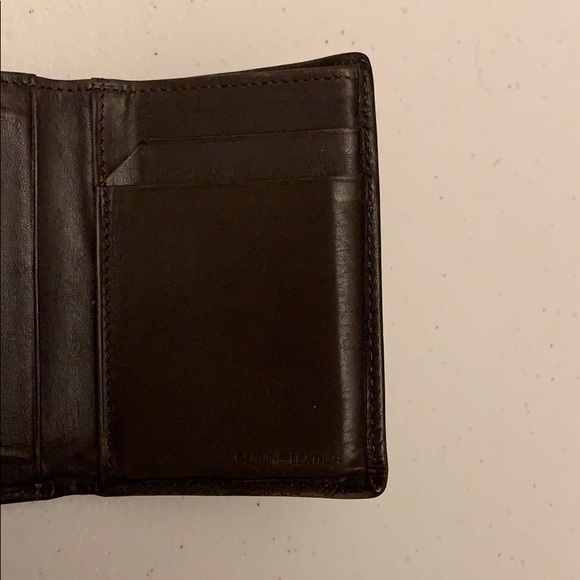 Simple Three-Fold Brown Leather Wallet - Picture 3 of 6